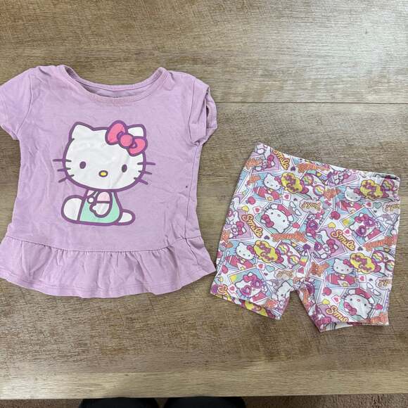 Hello Kitty Girls' 2-Piece Set Outfit - Picture 1 of 5